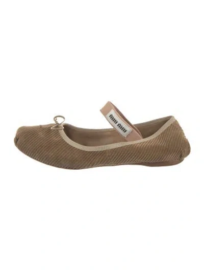 Pre-owned Miu Miu Bow Accents Ballet Flats In Neutrals