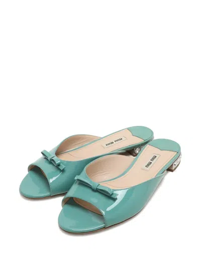 Pre-owned Miu Miu Bow Patent Leather Shoe In Green