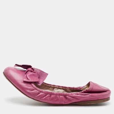 Pre-owned Miu Miu Bow Size 39 Pink Leather Scrunch Ballet Flats