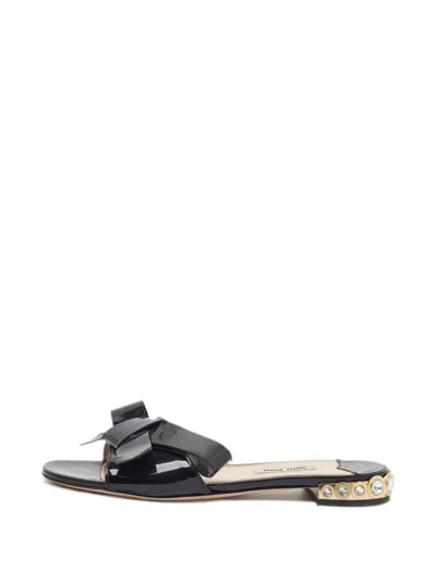 Pre-owned Miu Miu Bow-detail Sandals In Black