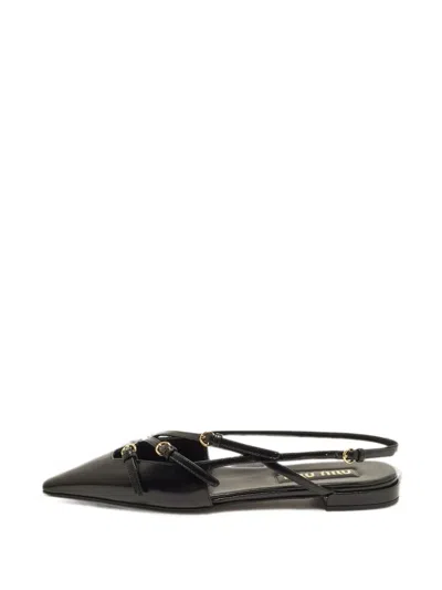 Pre-owned Miu Miu Buckle-detail Slingback Pumps In Black