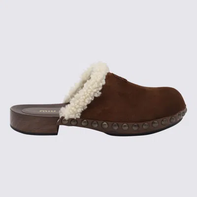 MIU MIU CAMEL SANDALS
