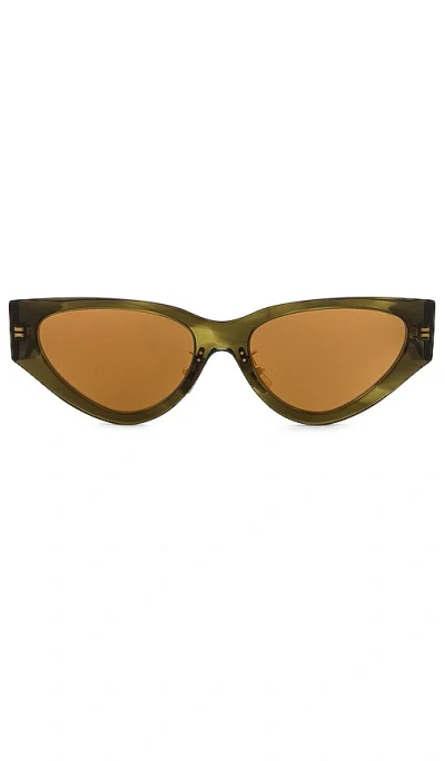 Miu Miu Cat Eye Sunglasses In Striped Green