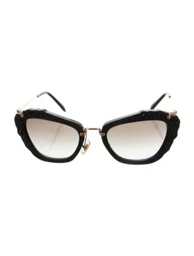 Pre-owned Miu Miu Cat-eye Gradient Sunglasses In Black