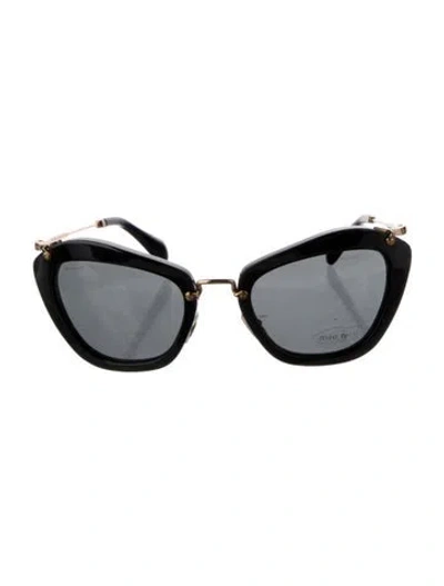 Pre-owned Miu Miu Cat-eye Tinted Sunglasses In Black