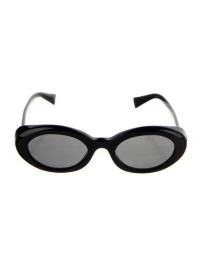 Pre-owned Miu Miu Cat-eye Tinted Sunglasses In Black
