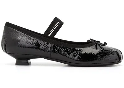 Pre-owned Miu Miu Crinkled Leather Ballerinas Pumps (women's) Sneakers In Black