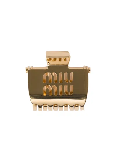 Miu Miu Debossed-logo Claw Clip In Gold