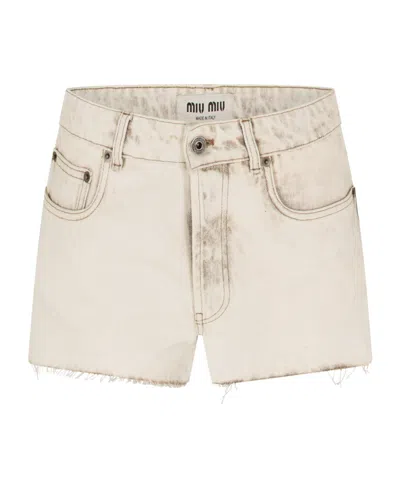 Miu Miu Dnm Shorts Ld62 In Gold