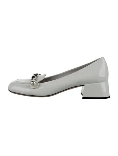 Pre-owned Miu Miu Faux Pearl Accents Patent Leather Pumps In White