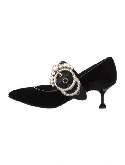 Pre-owned Miu Miu Faux Pearl Accents Velvet Pumps In Black