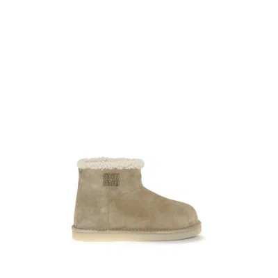 Miu Miu Furry Ankle Boots In Neutral