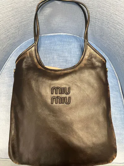 Miu Miu Ivy Leather Tote Bag In Brown