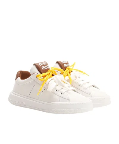 Miu Miu Lace-up Low-cut Casual Shoes In White