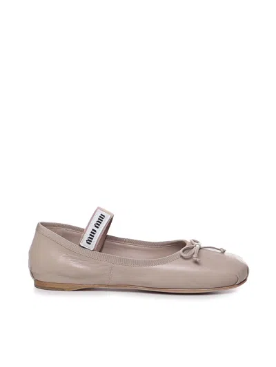 Miu Miu Leather Ballerina Flats In Pink