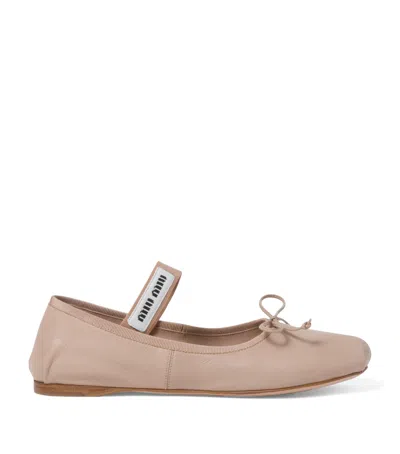Miu Miu Logo-printed Bow Detailed Ballerina Shoes In Brown