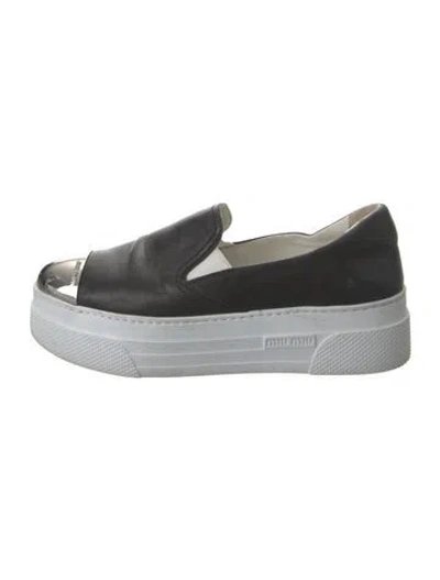 Pre-owned Miu Miu Leather In Black