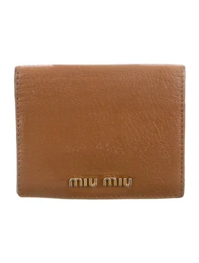 Pre-owned Miu Miu Leather Card Holder In Brown