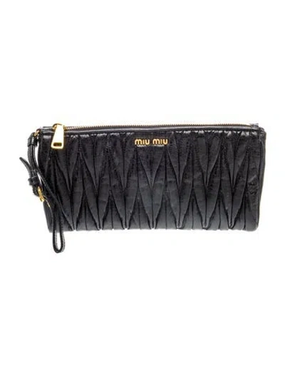 Pre-owned Miu Miu Leather Clutch In Black
