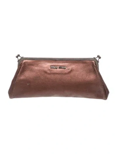 Pre-owned Miu Miu Leather Clutch In Neutral