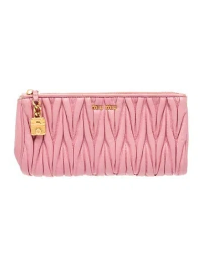 Pre-owned Miu Miu Leather Clutch In Pink