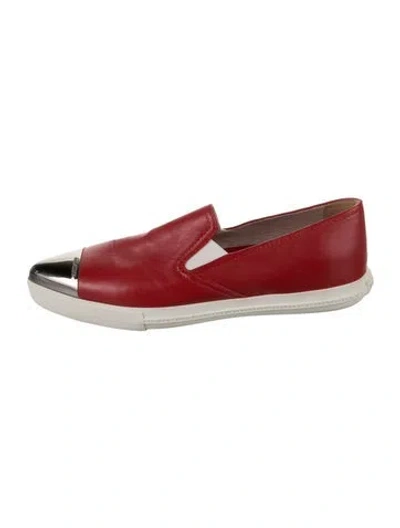 Pre-owned Miu Miu Leather Colorblock Pattern Loafers In Red