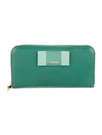 Pre-owned Miu Miu Leather Continental Wallet In Green