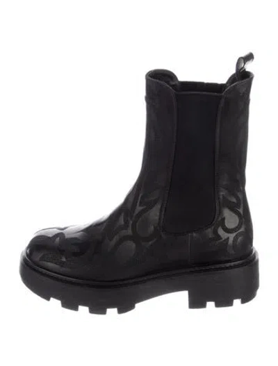 Pre-owned Miu Miu Leather Embroidered Accent Chelsea Boots In Black