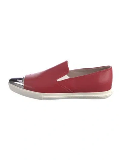 Pre-owned Miu Miu Leather Flats In Red