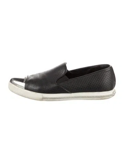 Pre-owned Miu Miu Leather Loafers In Black