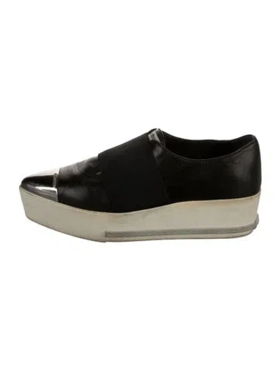 Pre-owned Miu Miu Leather Oxfords In Black