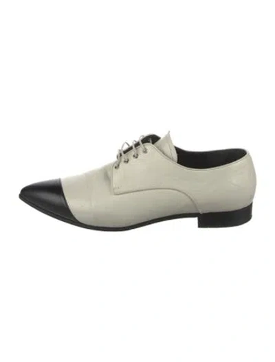 Pre-owned Miu Miu Leather Oxfords In Neutral