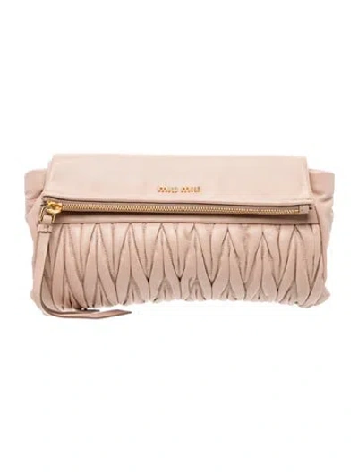 Pre-owned Miu Miu Leather Pouch In Pink