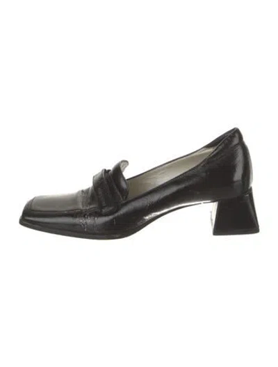 Pre-owned Miu Miu Leather Pumps In Black