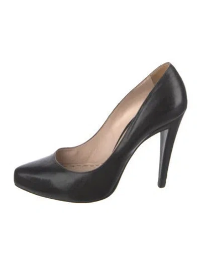 Pre-owned Miu Miu Leather Pumps In Black
