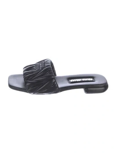 Pre-owned Miu Miu Leather Slides In Black