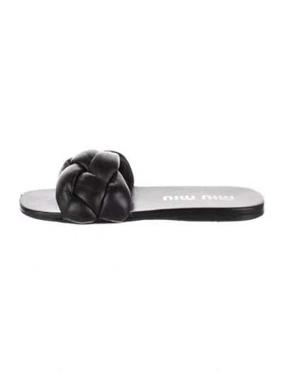 Pre-owned Miu Miu Leather Slides In Black/white