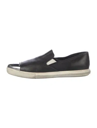 Pre-owned Miu Miu Leather Sneakers In Black