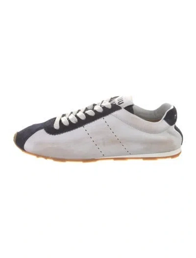 Pre-owned Miu Miu Leather Sneakers In White