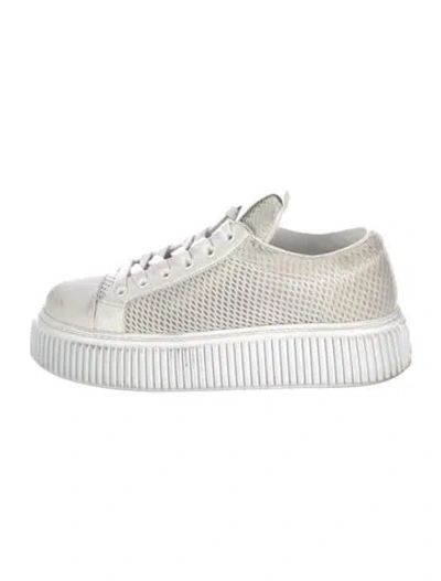 Pre-owned Miu Miu Leather Sneakers In White