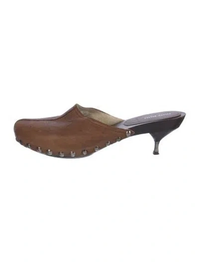Pre-owned Miu Miu Leather Studded Accents Mules In Brown
