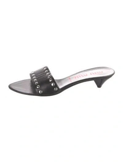 Pre-owned Miu Miu Leather Studded Accents Slides In Black