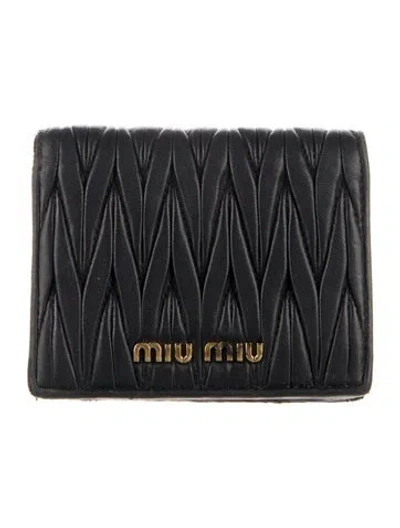 Pre-owned Miu Miu Leather Wallet In Black