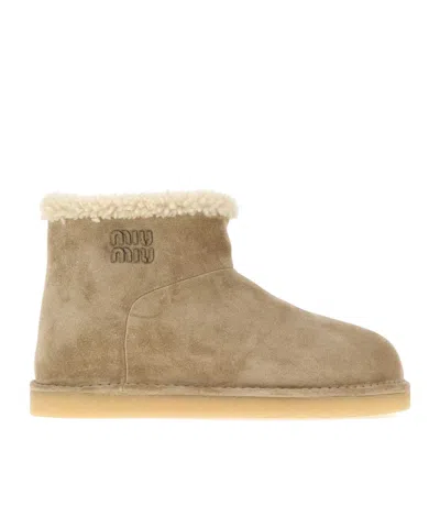 MIU MIU MIU MIU LOGO-DETAILED BOOTS