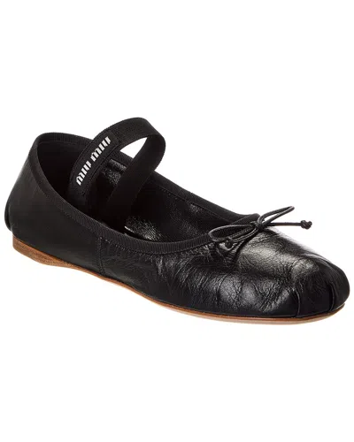 Miu Miu Logo Leather Ballerina Flat In Black