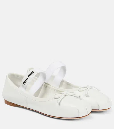MIU MIU LOGO LEATHER BALLET FLATS