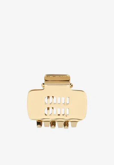 Miu Miu Logo Lettering Hair Claw In Gold