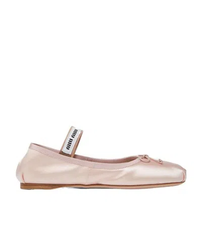 Miu Miu Logo-printed Bow Detailed Ballerina Shoes In Brown