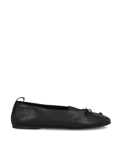 Miu Miu Low Shoes In Black