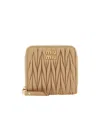 Miu Miu Matelassé-effect Leather Wallet In Nude
